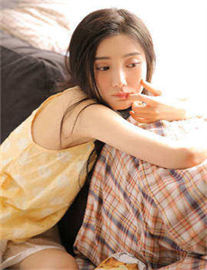 美女被骗床把衣服视频