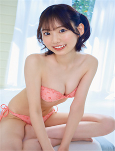 怪笑少女